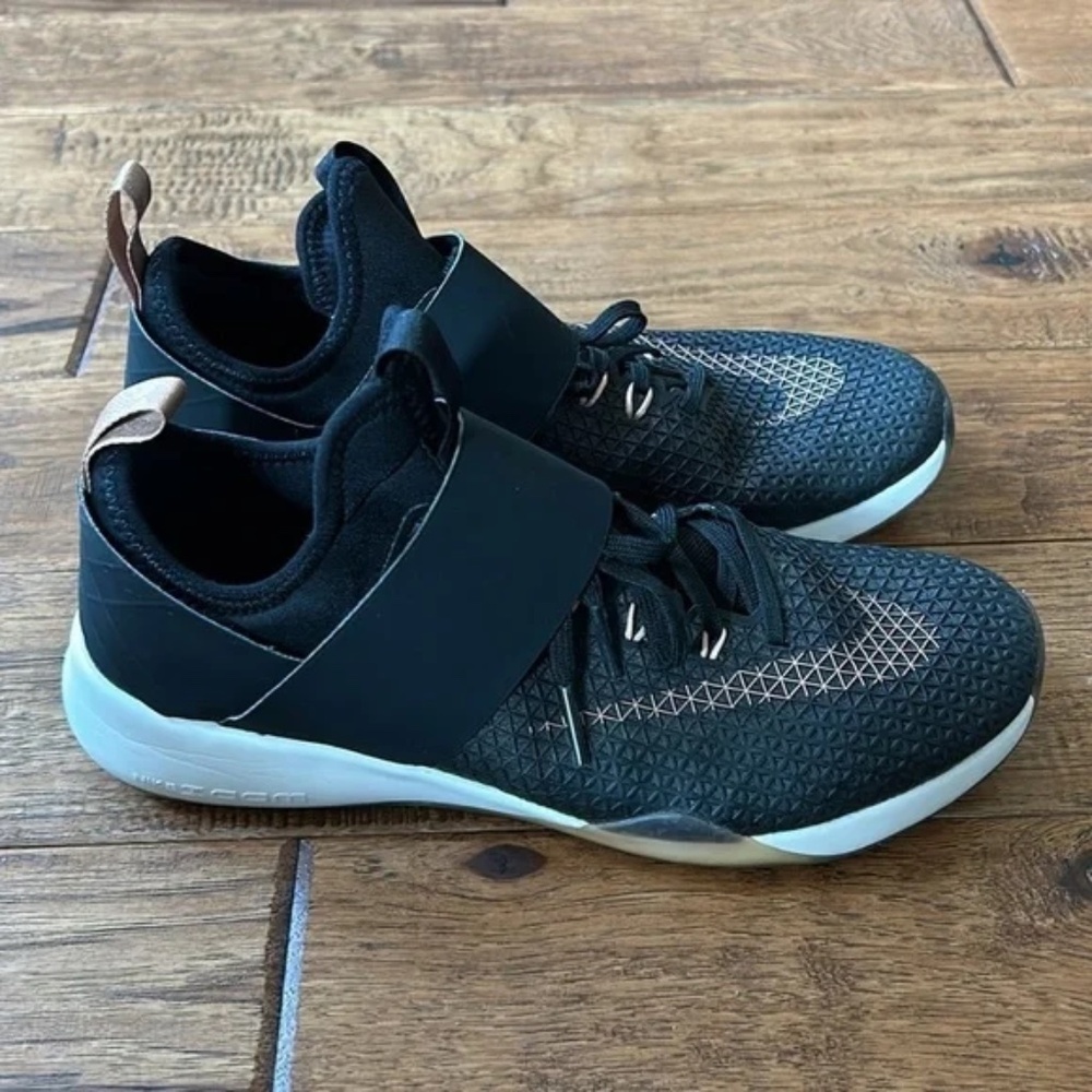 Nike Air Zoom Strong Running Training Shoes Black & Rose Gold Women's Size 7